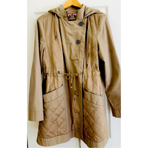 Juicy Couture Jackets & Blazers - Juicy Couture coat/jacket